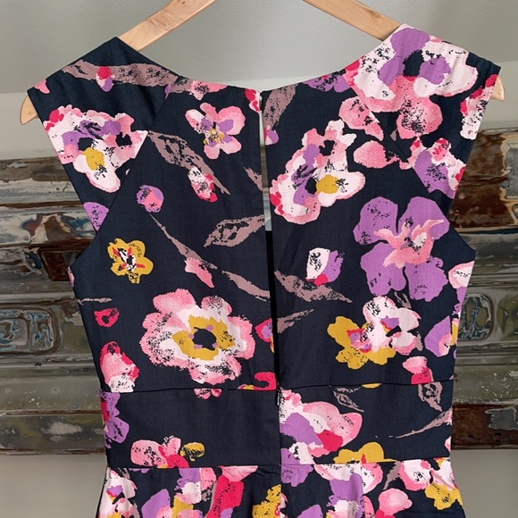 Max and Cleo Black Flowered Sleeveless Dress Sz 2 - Picture 6 of 14